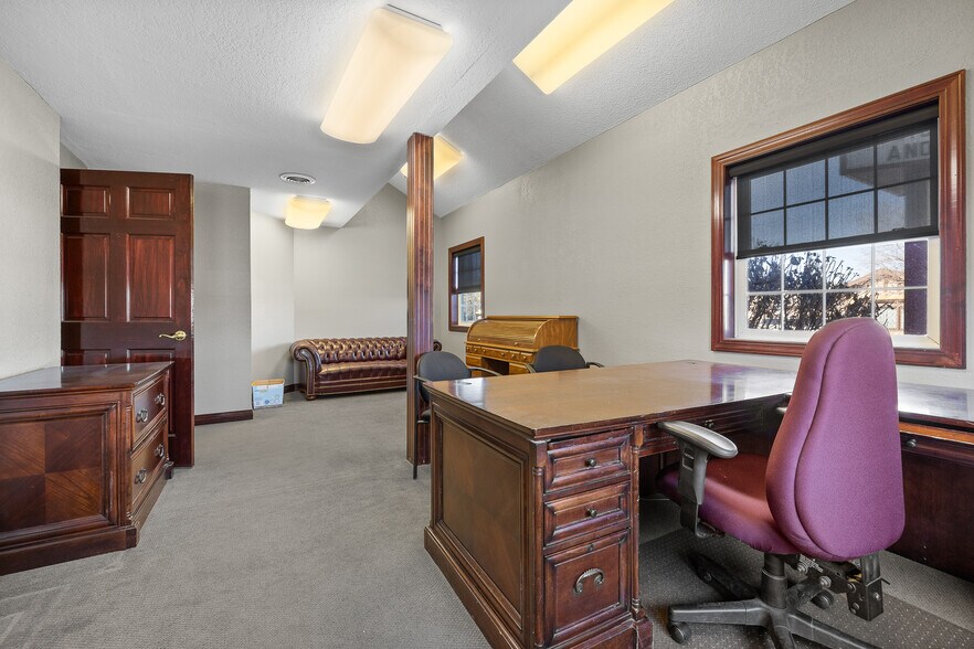More Photos Of 601 West Blvd, Rapid City Office For Lease