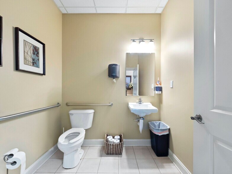 More Photos Of 5224 Palmero Ct, Buford Flex For Sale