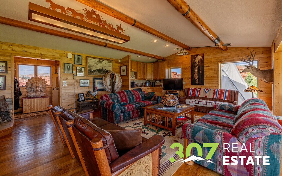 More Photos Of 30 Nielson Trl, Cody Hospitality For Sale