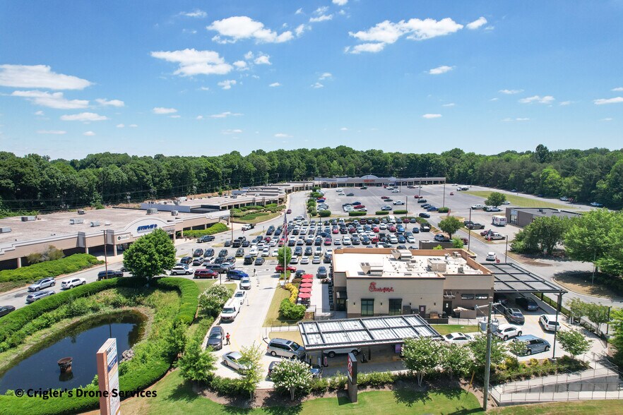 Primary Photo Of 3716-3728 Battleground Ave, Greensboro Unknown For Lease