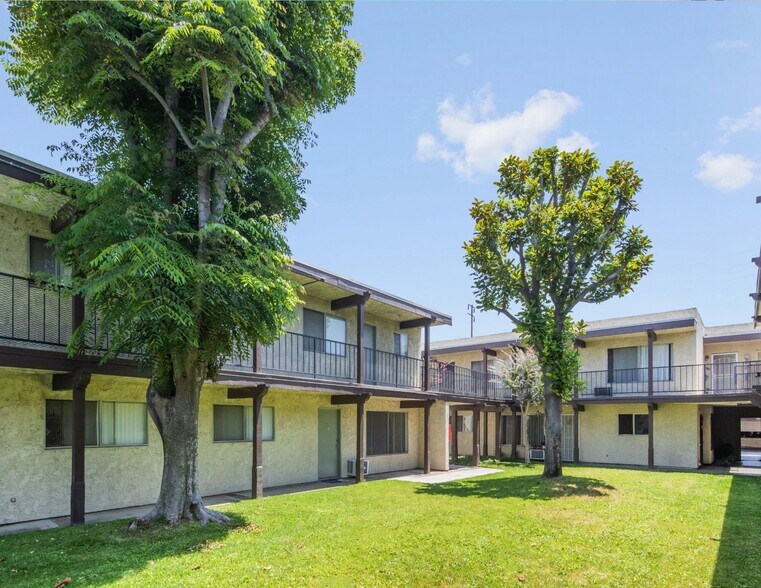 More Photos Of 3108 Vineland Ave, Baldwin Park Apartments For Sale