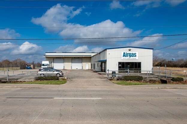 More Photos Of 1125 FM 518 Rd, Kemah Specialty For Lease
