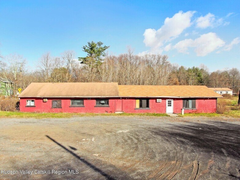 More Photos Of 8 Rt 32A, Saugerties Service Station For Sale