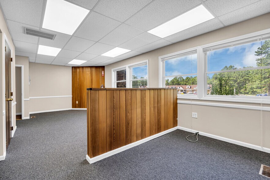 More Photos Of 75 Lacey Rd, Whiting Medical For Lease