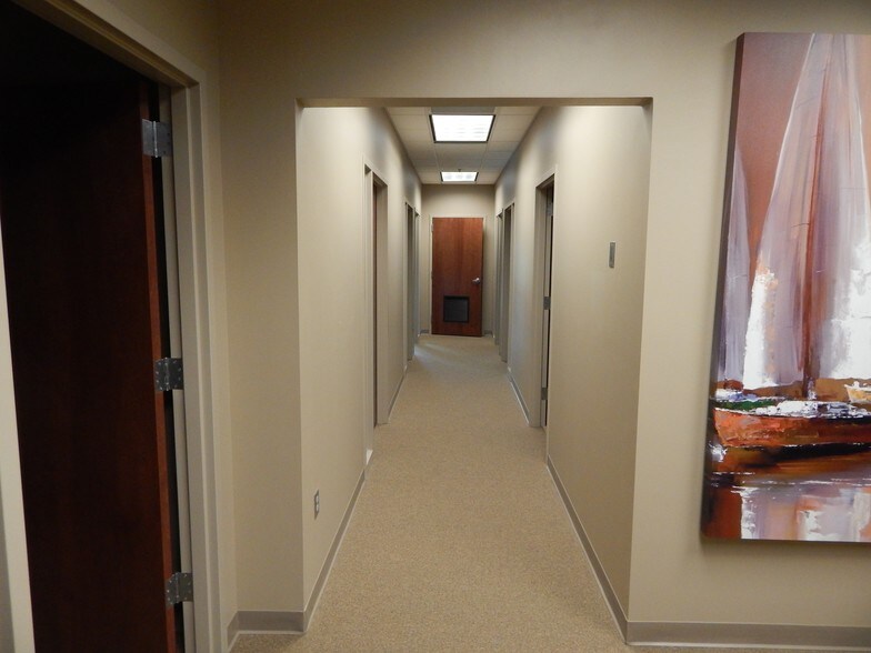 More Photos Of 5780 Osage Beach Pky, Osage Beach Medical For Sale