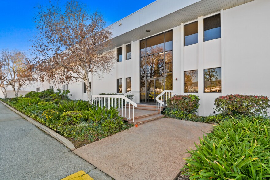 More Photos Of 300 E Arrow Hwy, San Dimas Warehouse For Sale