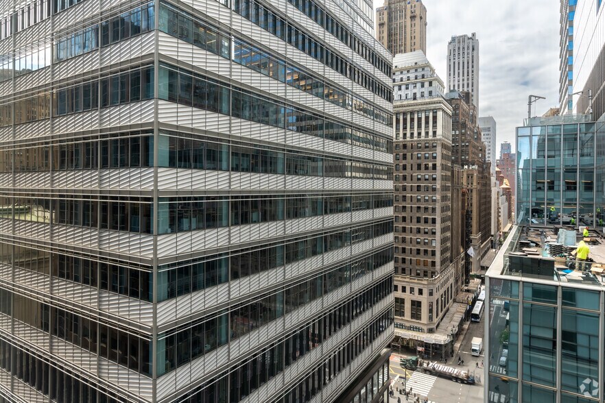 More Photos Of 340 Madison Ave, New York Office For Lease
