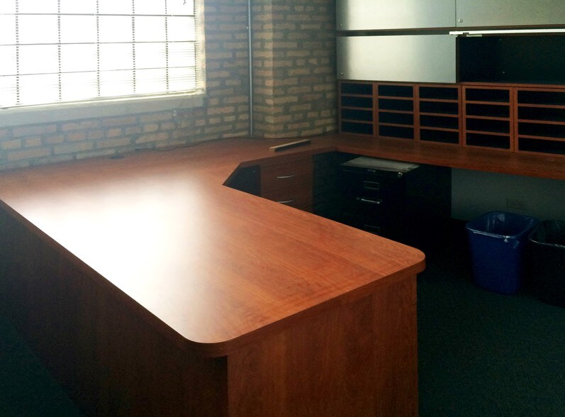 More Photos Of 401-403 W Saint Charles Rd, Lombard Office For Lease