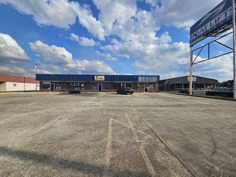 More Photos Of 501 AL Highway 69 S, Hanceville Freestanding For Lease