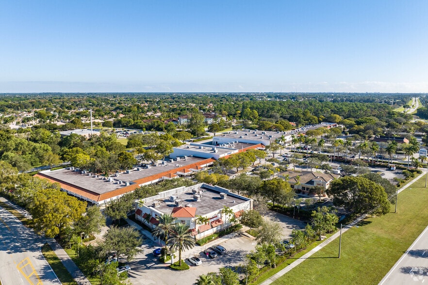 More Photos Of 11379-11443 W Palmetto Park Rd, Boca Raton Freestanding For Lease