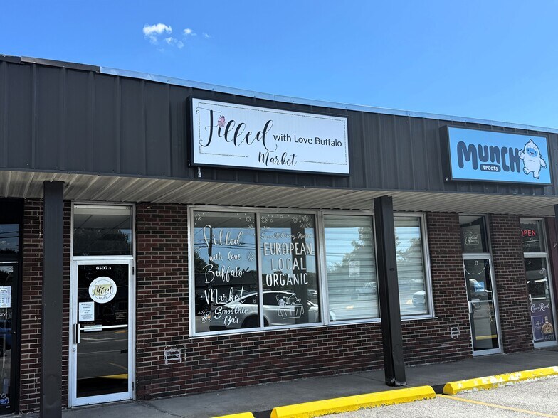 More Photos Of 6503-6515 Campbell Blvd, Pendleton General Retail For Lease