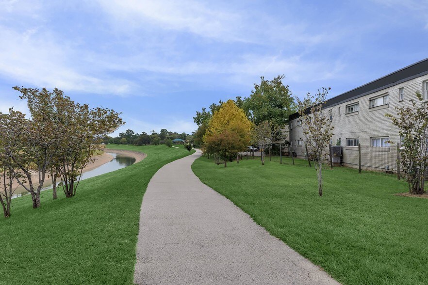 More Photos Of 5415 Scott St, Houston Apartments For Sale