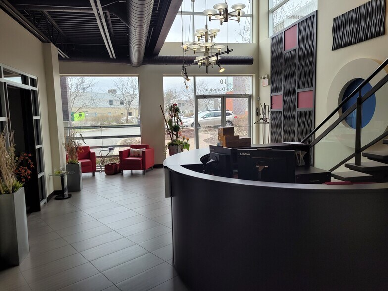 More Photos Of 10 Rue Gaston-Dumoulin, Blainville Light Distribution For Lease