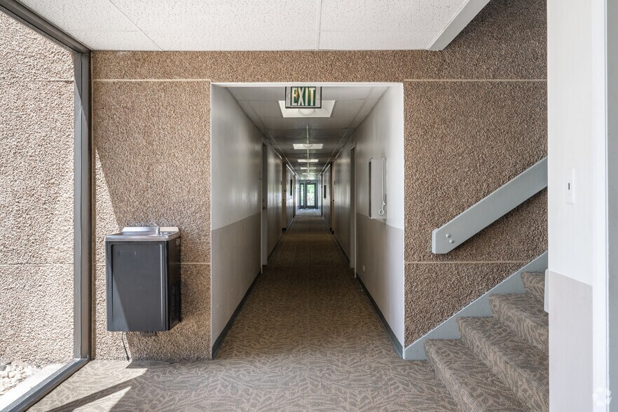 More Photos Of 1360 S Wadsworth Blvd, Lakewood Office For Lease