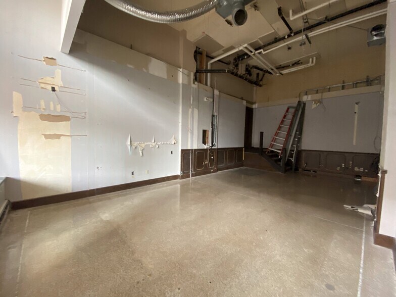 More Photos Of 1408 Strongs Ave, Stevens Point Apartments For Lease