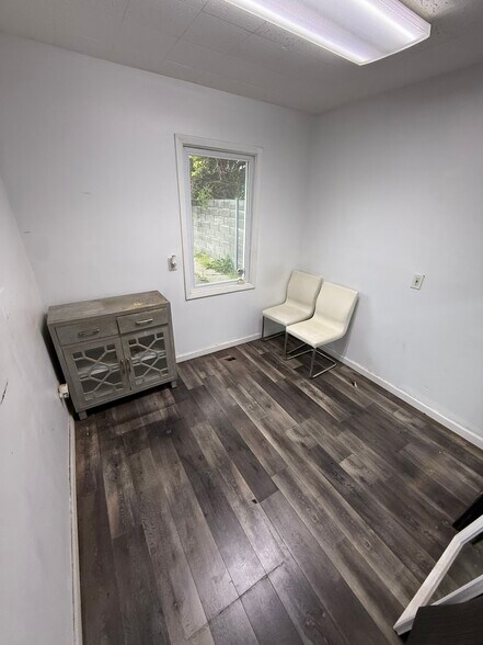 More Photos Of 15301 E 8 Mile Rd, Eastpointe Medical For Lease