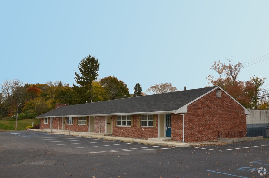 More Photos Of 141 S Black Horse Pike, Blackwood Medical For Lease