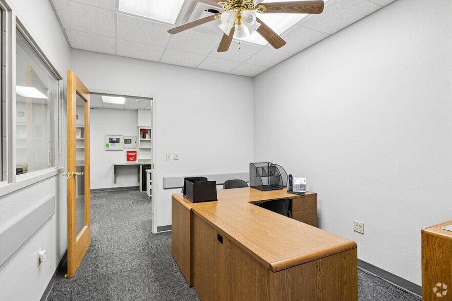 More Photos Of 4920 SW Lee Blvd, Lawton Medical For Lease