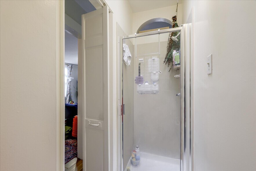 More Photos Of 1300 Church St, San Francisco Apartments For Sale