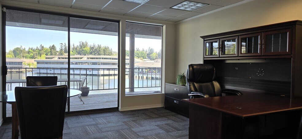 More Photos Of 9 Lake Bellevue Dr, Bellevue Office For Sale
