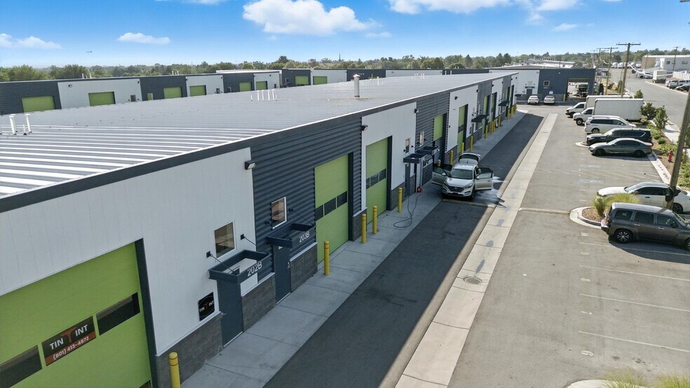 More Photos Of 5170-5176 W Liberator Dr, Kearns Warehouse For Lease