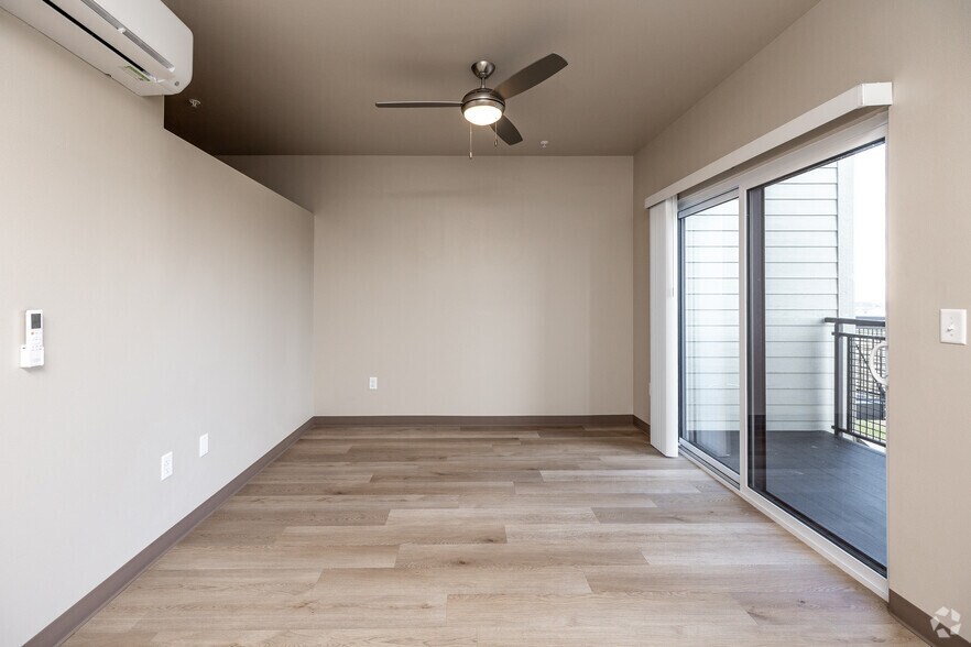 More Photos Of 1163 Baltic Ave, Tiffin Apartments For Lease