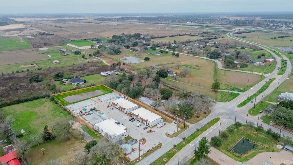 More Photos Of 18707 Mueschke Rd, Cypress Office For Lease