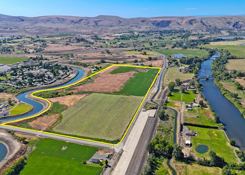 More Photos Of NKA Pomona Rd., Selah Land For Sale