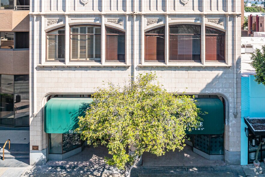 More Photos Of 911 E Colorado Blvd, Pasadena Office For Sale