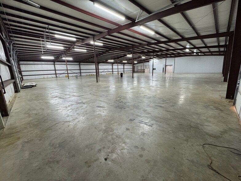 More Photos Of 3178 US-127 Hwy, Liberty Industrial For Lease