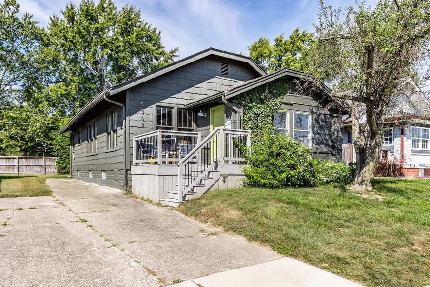 More Photos Of 5308 Winthrop Ave, Indianapolis Office For Sale