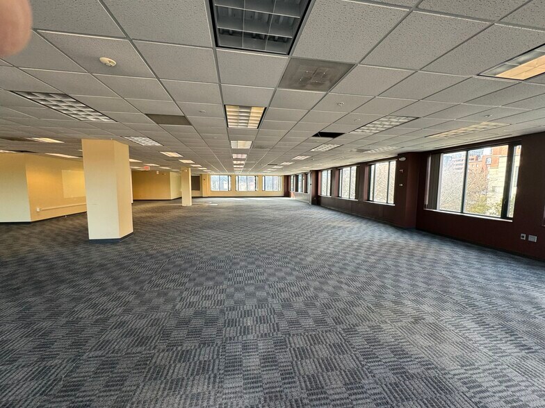 More Photos Of 2 Portland Sq, Portland Office For Lease