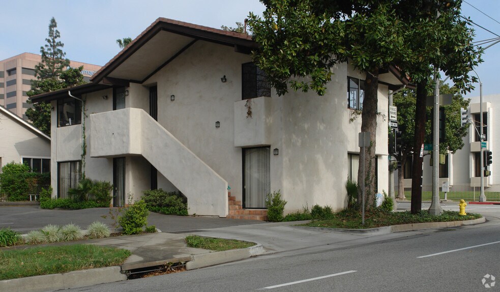 More Photos Of 940 E Union St, Pasadena Office For Lease