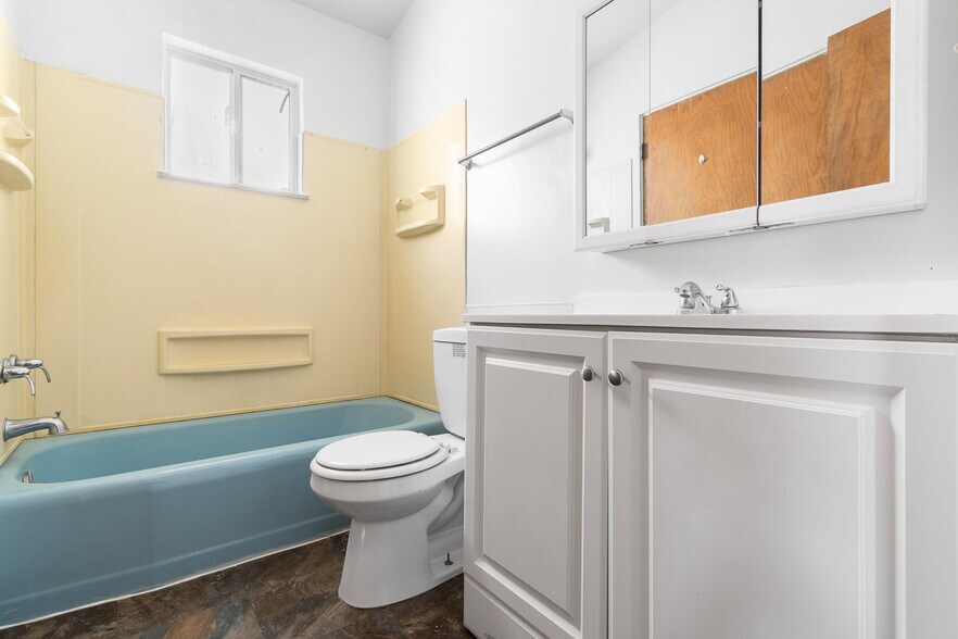 More Photos Of 552 Treeside Dr, Akron Apartments For Sale