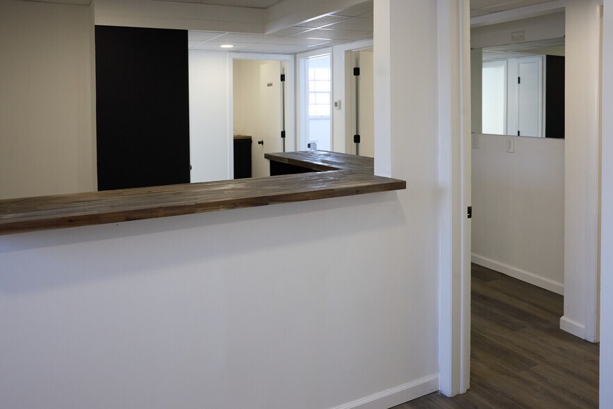 More Photos Of 3494 S Hamilton Rd, Columbus Office For Lease