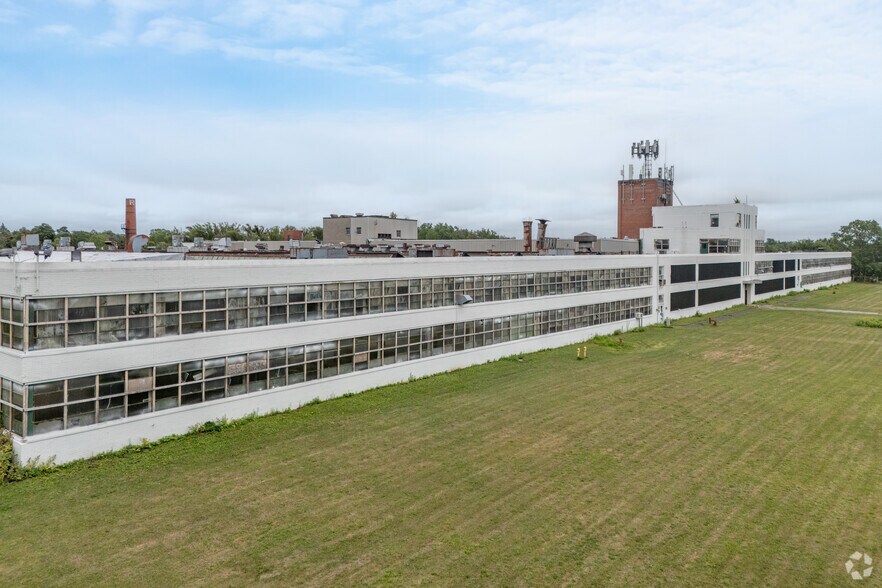 More Photos Of 203 Eggert Rd, Buffalo Industrial For Sale