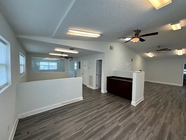 More Photos Of 6740 Taft St, Hollywood Medical For Lease