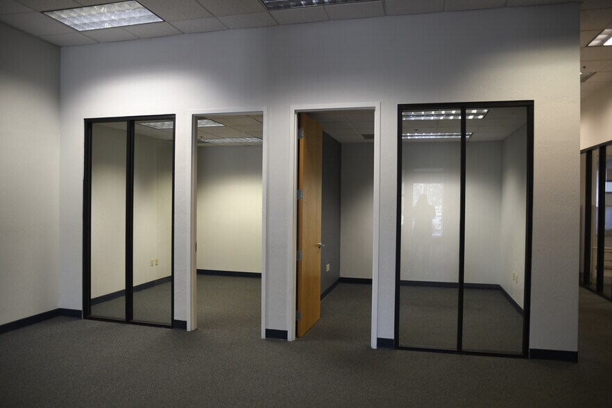More Photos Of 841 Latour Ct, Napa Office For Lease
