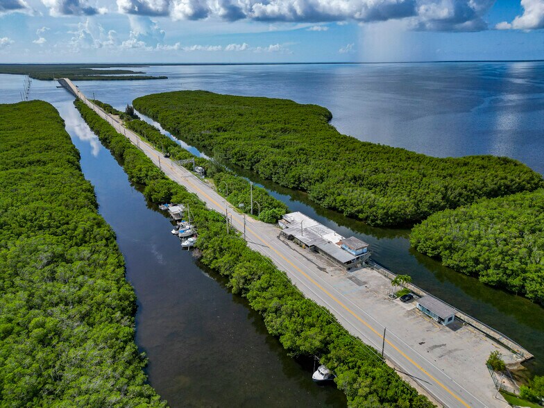 More Photos Of 58000 Card Sound Rd, Key Largo Restaurant For Sale
