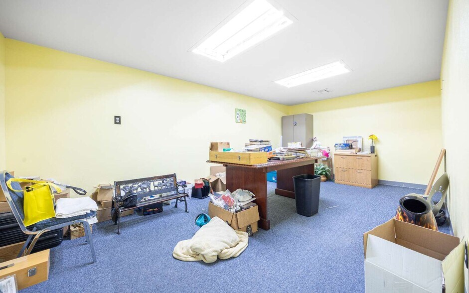 More Photos Of 16936 County Road 252, Mc Alpin Warehouse For Sale