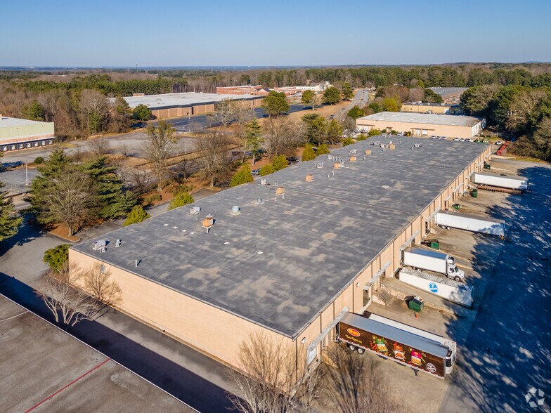 More Photos Of 4679 Hugh Howell Rd, Tucker Distribution For Lease