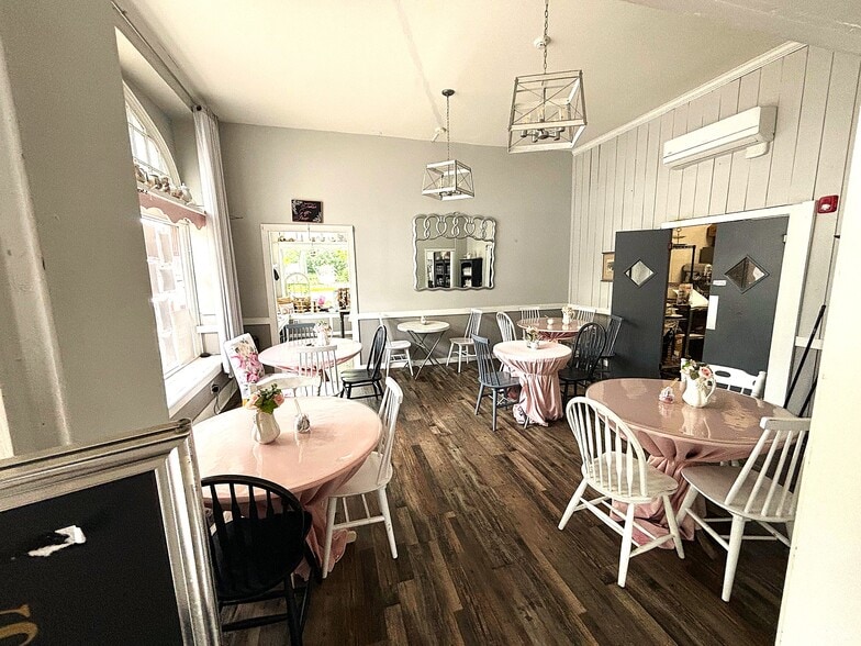 More Photos Of 600-606 Station Ave, Haddon Heights Apartments For Sale