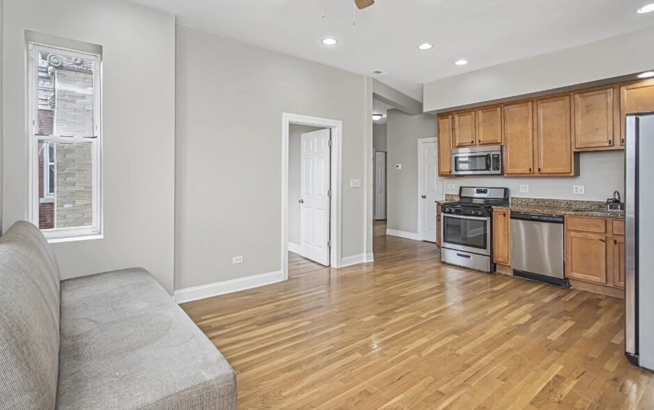 More Photos Of 4601 S Indiana Ave, Chicago Apartments For Sale