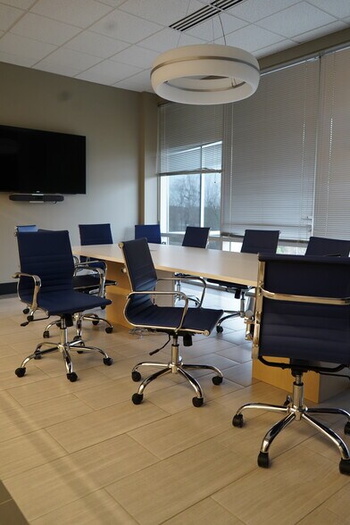 More Photos Of 11550 Common Oaks Dr, Raleigh Medical For Lease