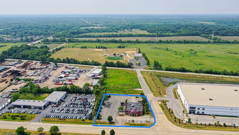 More Photos Of 27W371 North Ave, West Chicago Restaurant For Sale