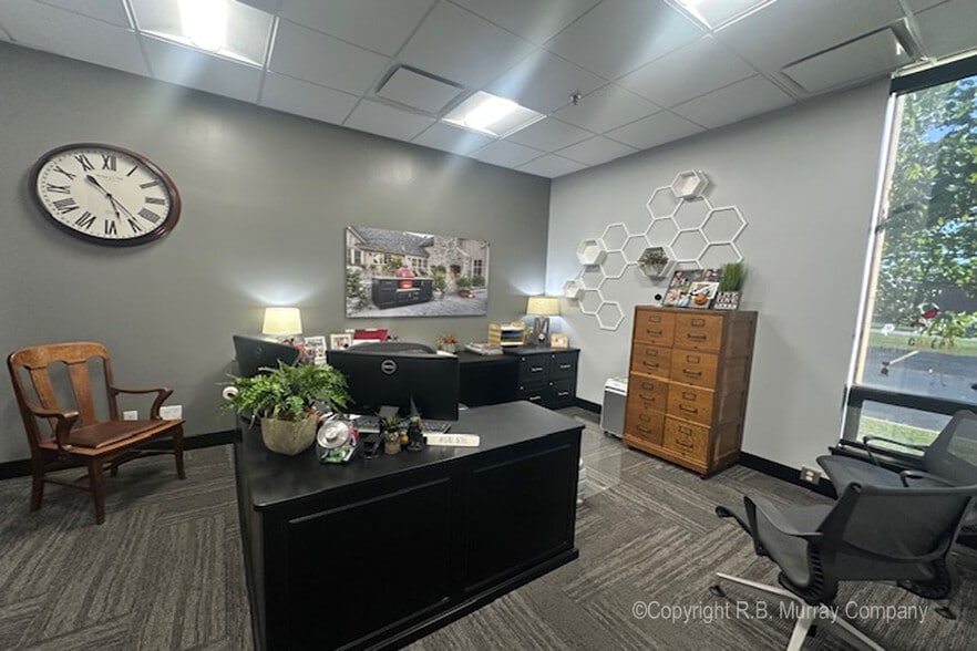 More Photos Of 820 N Cedarbrook Ave, Springfield Industrial For Sale