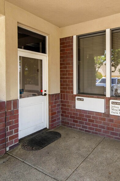 More Photos Of 756 Porter Ave, Stockton Medical For Sale