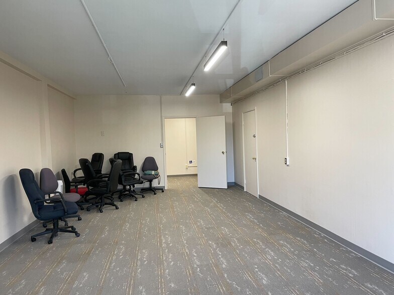 More Photos Of 1408 N Fillmore St, Arlington Office For Lease