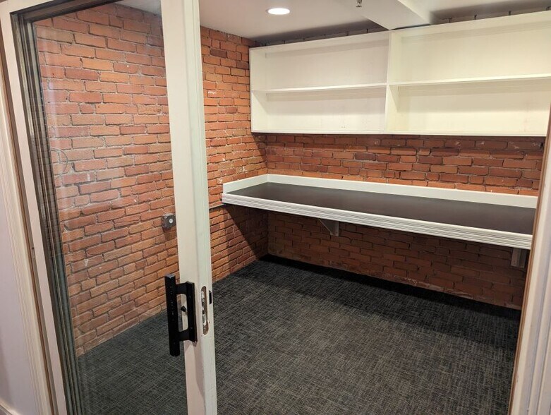 More Photos Of 4 University Rd, Cambridge Apartments For Lease