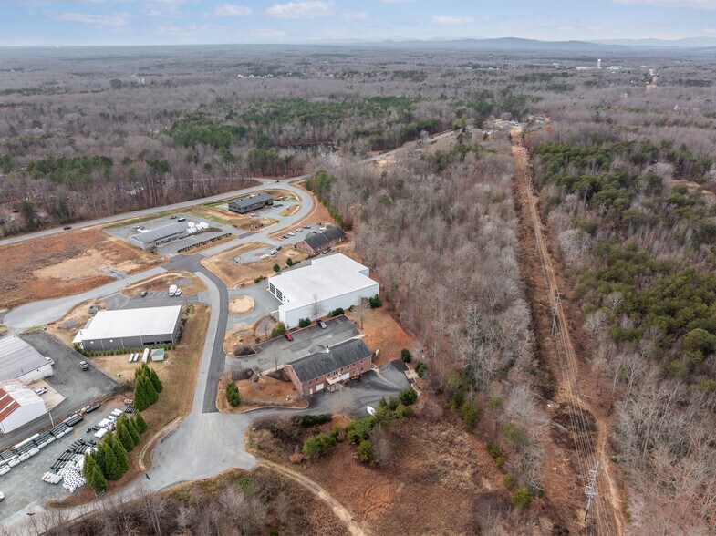 More Photos Of 95 Zion Station Ct, Troy Flex For Sale
